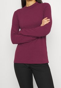 Pieces Långärmad tröja - dark red