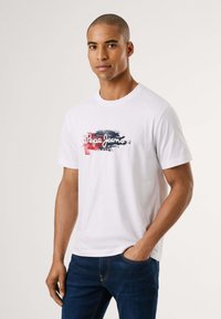 Pepe Jeans TREY TEE - Apdrukāts T-krekls - white
