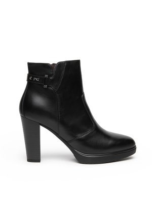 NeroGiardini, I617270D - Enkelkaarsjes - nero