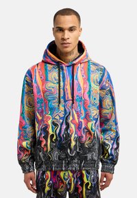 Kapuzensweatshirt aus leuchtendem, mehrfarbigem Stoff mit wirbelnden Mustern in Pink, Blau, Gelb und Schwarz. Zugbänder am Hals.