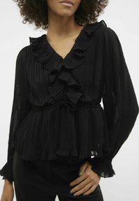 Vero Moda NORMAL GESCHNITTEN ELASTISCHE BÜNDCHEN  - Pluus - black