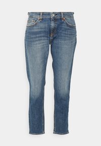 DRE LOW-RISE SLIM BOYFRIEND - Jeans slim fit - julienne