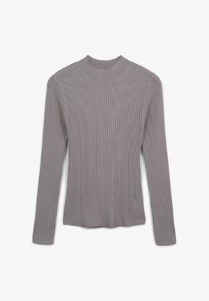 Langärmliger, gerippter Pullover in hellgrau. Besitzt einen hohen Kragen und eine taillierte Form mit einer weichen, strukturierten Oberfläche.