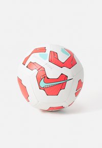 PITCH UNISEX - Fotbal - white/ember glow/aurora green