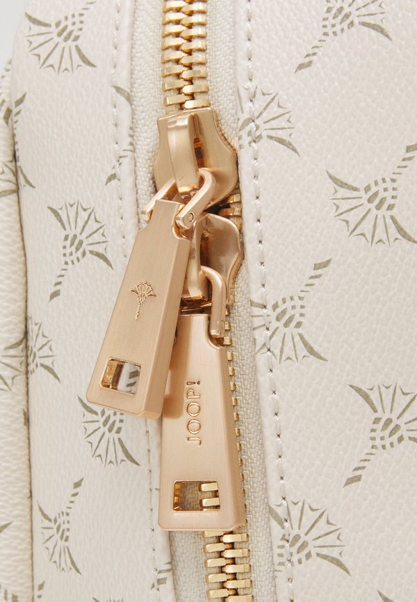 CORTINA 1.0 SALOME MVZ - Rucksack4