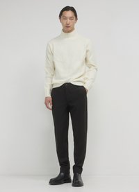 Calliope COLLO A CRATERE  - Strickpullover - bianco