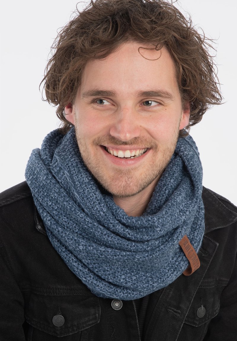 Knit Factory COCO - Colsjaal - jeans indigo