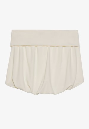 Kremo spalvos sijonas su plačiu, sulankstytu juosmeniu ir surinktomis medžiagos detalėmis, formuojančiomis laisvą, balioną primenančią formą. Glotni, minkšta tekstūra.