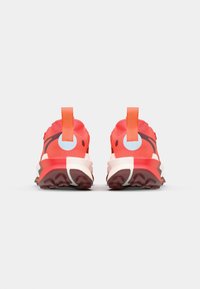 Nike Performance ZOOMX ZEGAMA 2 - Trail running shoes - hyper crimson/dark team red/glacier blue/sail