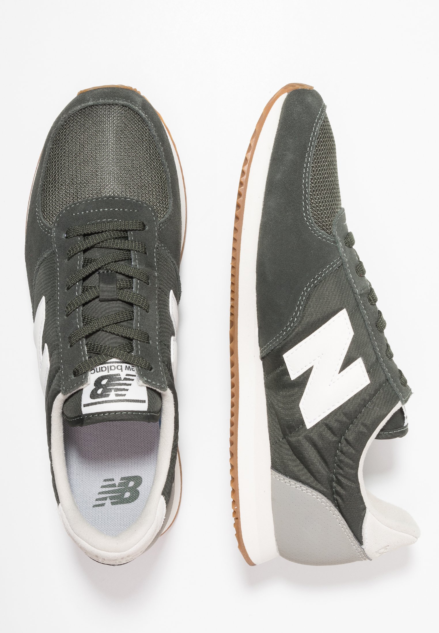 new balance u220 trainers