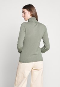 FTC Cashmere Camisola - soft olive