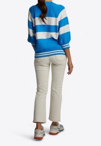 Rich & Royal Strickpullover - blue