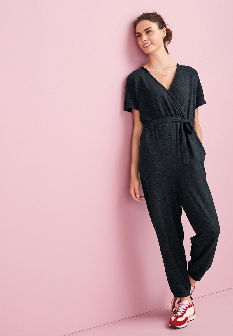 Next MATERNITY LOUNGE Jumpsuit black/zwart Zalando.nl