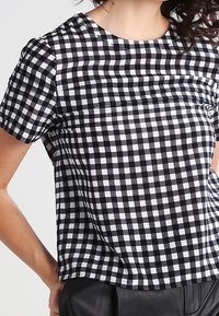 MAX&Co. Bluse - black
