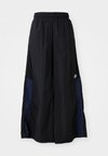 WIDE LEG PANT - Spodnji deli trenirk - black/midnight navy