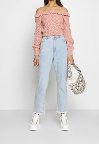 Miss Selfridge Stickad tröja - pink