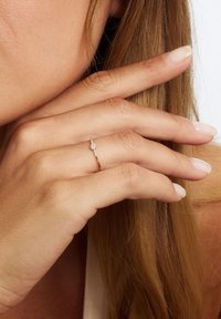 Isabel Bernard Bague - gold coloured