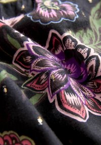 Next Vardagsklänning - black pink
