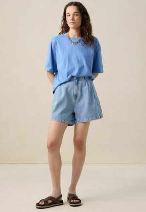 BOXY - Basic T-shirt - blau