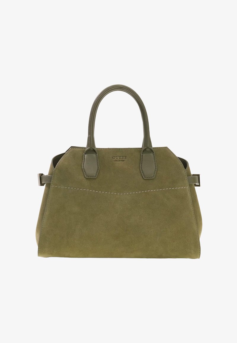 Sac à main en daim vert olive avec deux poignées en cuir, détails de boucles sur les côtés et logo "GUESS Collection" embossé au centre avant.