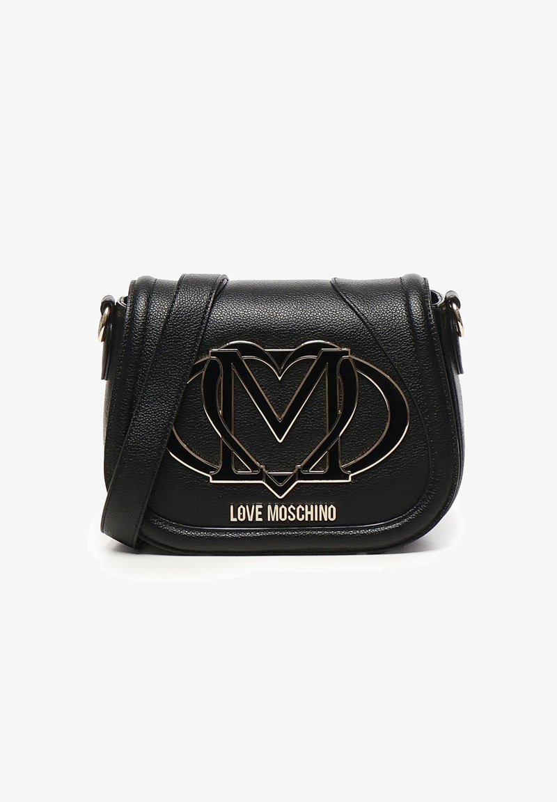 Borsa a tracolla in pelle nera con logo a forma di cuore dorato "M" e testo "LOVE MOSCHINO" sulla pattina anteriore.
