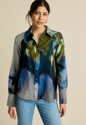 Next WITH HARDWEAR  PETITE - Overhemdblouse - blue smudge blur print