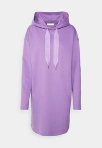 Bluza z kapturem z długim rękawem w jasnym fioletowym kolorze. Wykonana z miękkiej tkaniny, z regulowanym kapturem i dyskretnym logo z przodu.