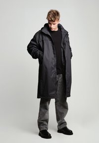 OAK25 EVERYDAY RAINCOAT - Jachetă impermeabilă - black