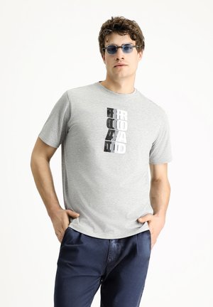RUNDHALSAUSSCHNITT UND MUSTER - T-Shirt print - medium grey