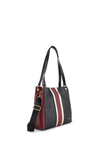 Sac à main de taille moyenne en noir, bourgogne et crème. Fabriqué en cuir texturé avec un design rayé. Doté de quincaillerie dorée et d'une bandoulière.