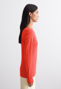 Marc O'Polo LONG SLEEVE BOAT NECK - Topper langermet - poppy red