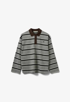Sofie Schnoor, PRIASW - Πόλο - grey striped