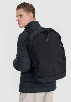 4F, 4F PLECAK MIEJSKI (20 L) Z KIESZENIĄ NA LAPTOPA UNISEX - Tagesrucksack - black