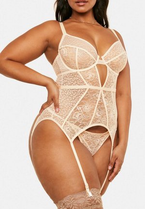 Adore Me LYNN G-STRING PLUS PANTY PASTEL ROSE TAN - String - pastel rose tan