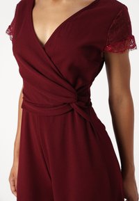 WAL G PETITE CECILLIAN - Ολόσωμη φόρμα - wine