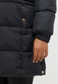Vero Moda Curve VMCPINAR COAT  - Cappotto invernale - black
