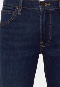 Lee DAREN ZIP FLY - Calças de ganga de perna direita - dark worn