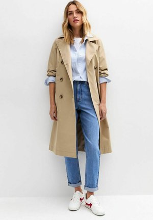 FOLDED CUFF  - Mom Jeans - bright blue