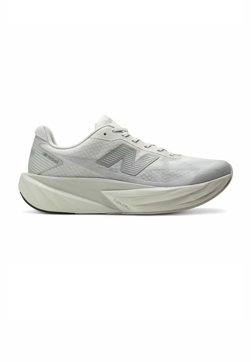 New Balance FuelCell Rebel v5 Wide Grey Matter/ Silver Metallic — photo 6