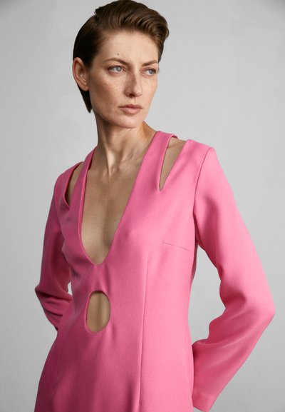 TOMMAZO PATRICE DRESS - Robe de cocktail - pink