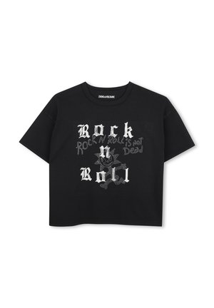 Zwart T-shirt met korte mouwen met witte gotische tekst "Rock n Roll" en kleinere gestippelde tekst "Rock and Roll Is Not Dead" met een glimlachende ster grafiek.
