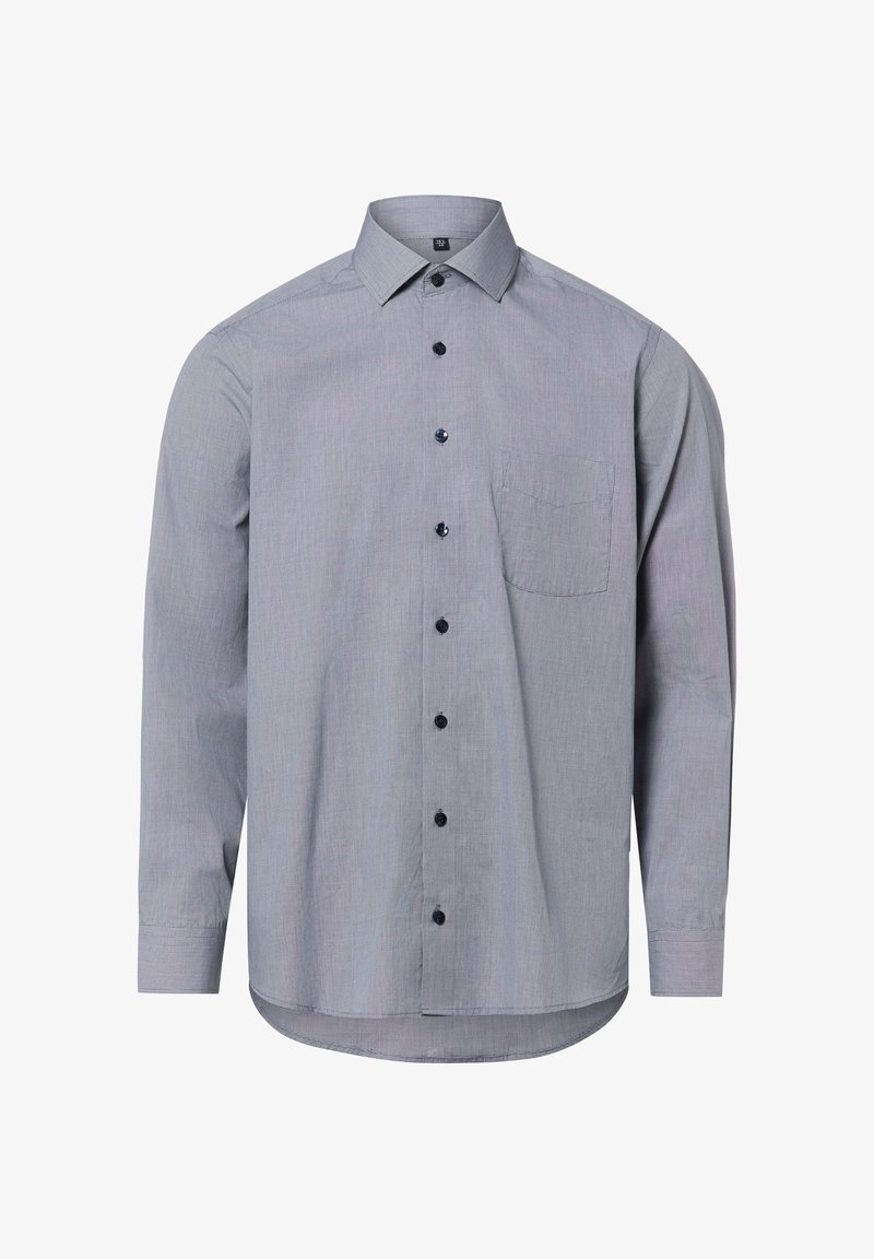Chemise homme gris clair à manches longues avec col, poche poitrine côté gauche et boutons noirs sur le devant.