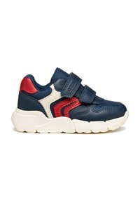 Sneaker navy e rossi in pelle sintetica con due strap in velcro, dettagli bianchi e suola in gomma spessa. Decorazioni perforate ai lati.