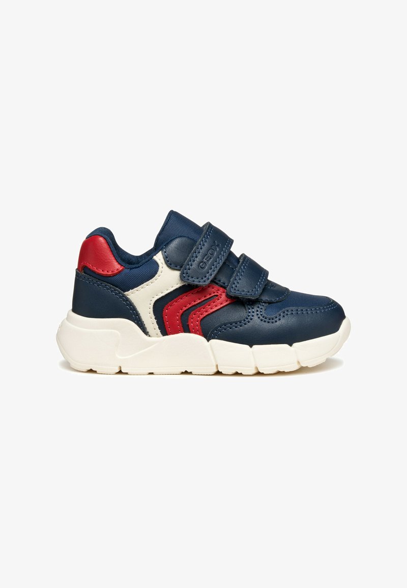 Sneaker navy e rossi in pelle sintetica con due strap in velcro, dettagli bianchi e suola in gomma spessa. Decorazioni perforate ai lati.