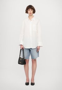 Love Moschino LOVE CHAIN  - Handbag - nero