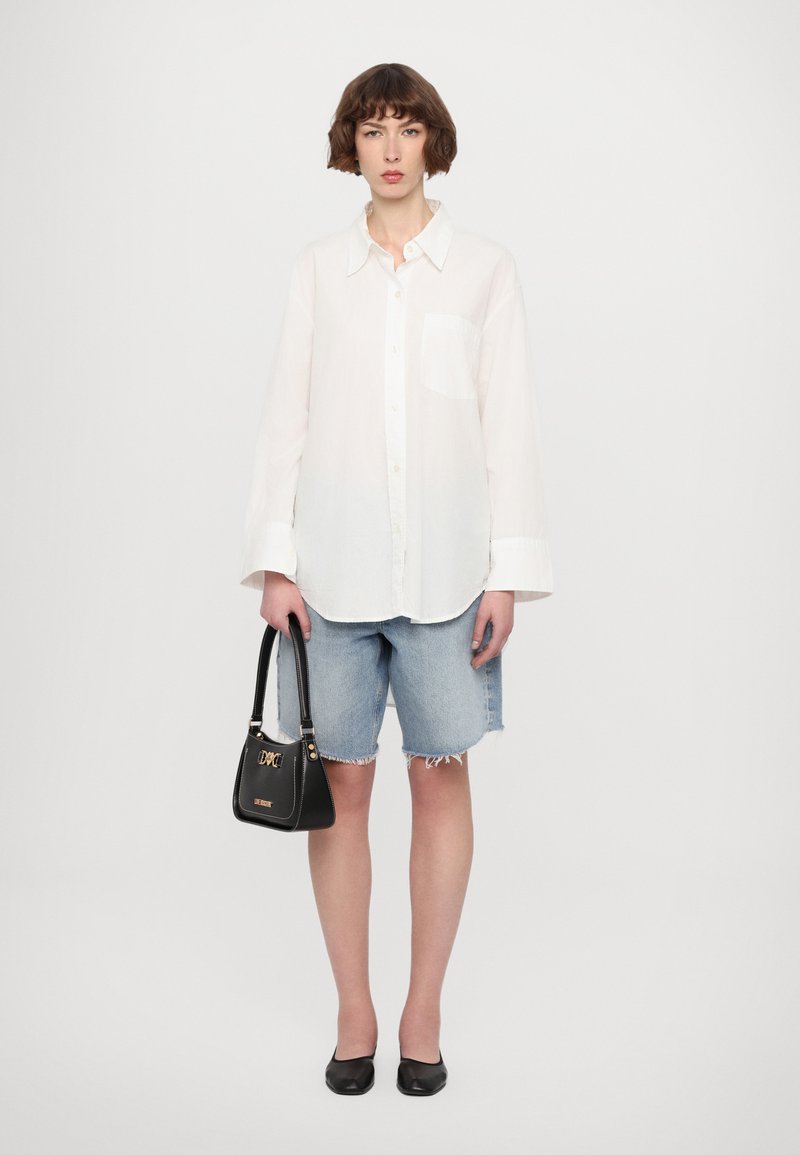 Love Moschino LOVE CHAIN  - Handbag - nero