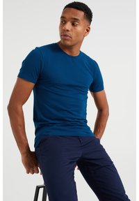 WE Fashion FUNDAMENTALS - T-shirt basic - blue