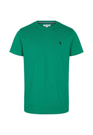 Grøn t-shirt med korte ærmer og rund hals med lille mørkt logo på venstre bryst og synlig kraveetiket.
