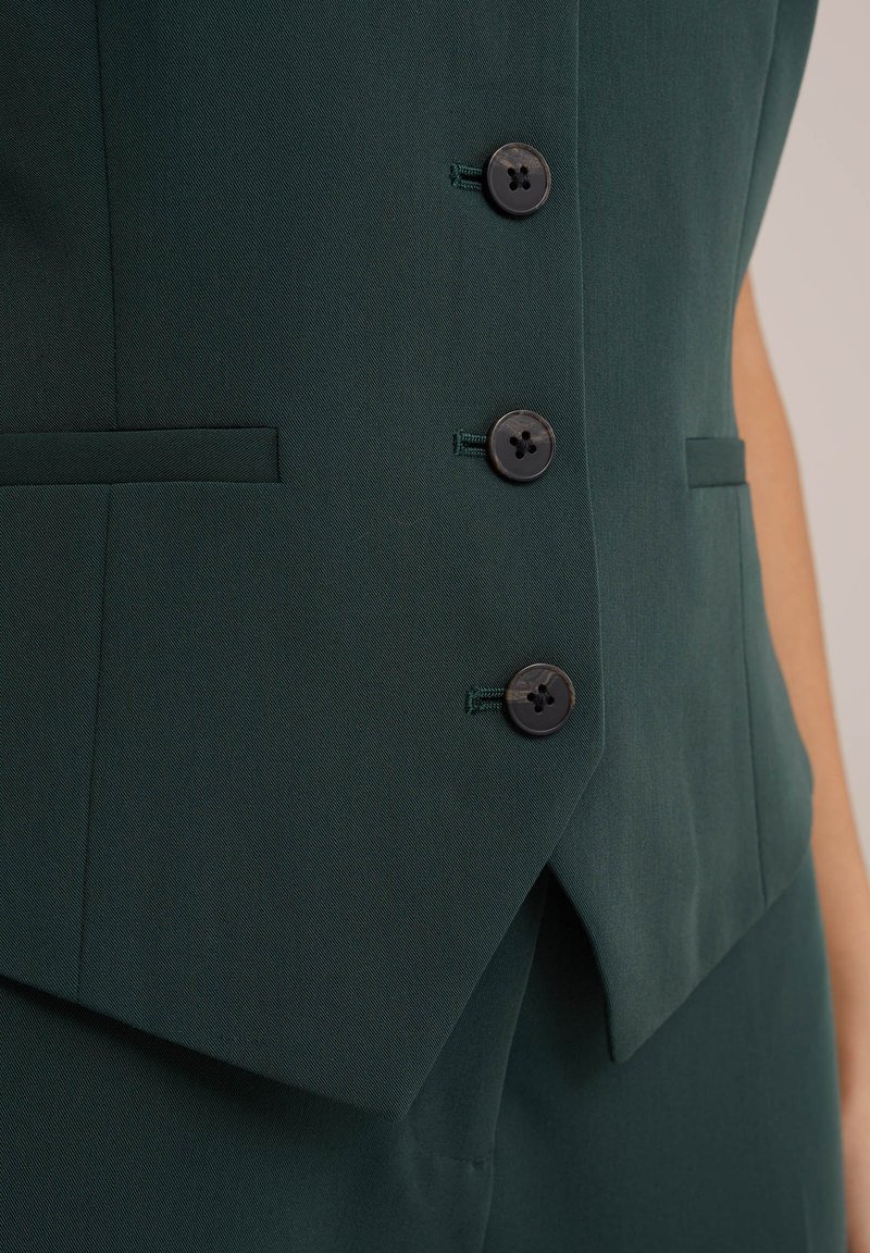 WE Fashion Waistcoat - green - Zalando