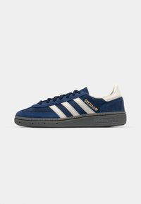 Odabrano, night indigo/cream white/footwear white